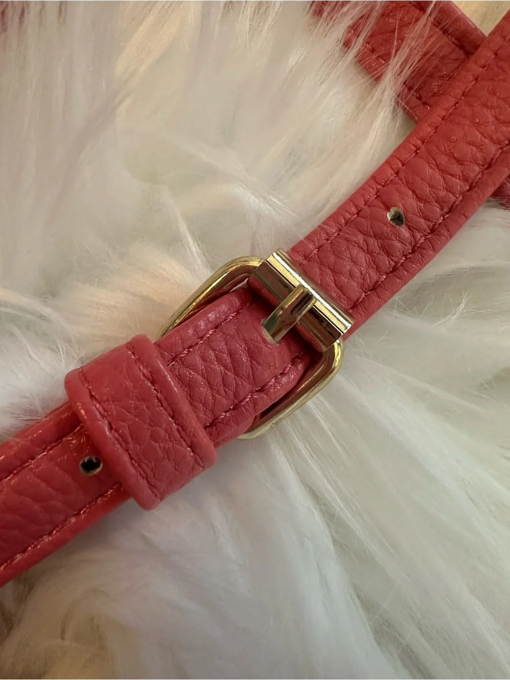 Like New Nanette Lepore Raspberry Pink Vegan Leather Crossbody Gold Chain - Picture 5 of 13